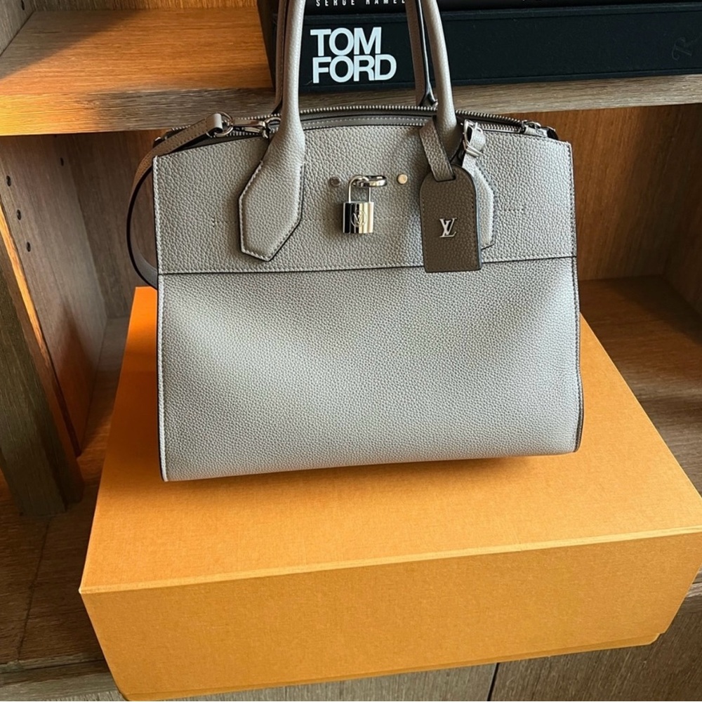 Louis Vuitton City Steamer MM with box and receipt